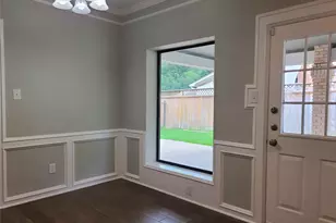 6111 Hampton Way Ct, Spring, TX 77389 - Photo 6