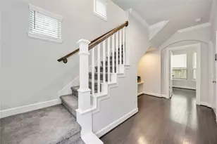 9603 Cambridge Manor Ln, Houston, TX 77045 - Photo 4