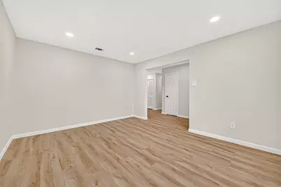 6914 Rockergate Drive, Missouri City, TX 77489 - Photo 14