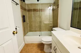 4901 Milam St, Houston, TX 77006 - Photo 8