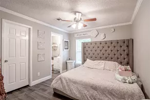 164 Varsity Dr, Huntsville, TX 77340 - Photo 10