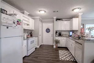 164 Varsity Dr, Huntsville, TX 77340 - Photo 8