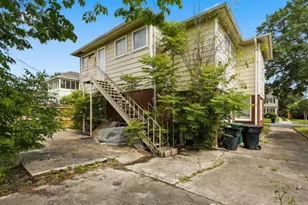 1655 Hawthorne St, Houston, TX 77006 - Photo 4