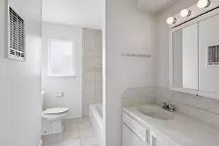 1655 Hawthorne St, Houston, TX 77006 - Photo 34