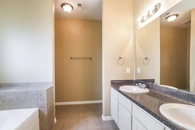 21331 Berry Ridge Lane, Tomball, TX 77375 - Photo 10