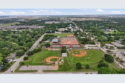 6010 Green Meadows Lane, Katy, TX 77493 - Photo 36