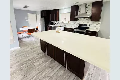 2115 Barrington Place Drive, Sugar Land, TX 77478 - Photo 10