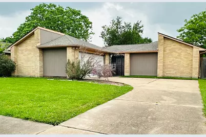 2115 Barrington Place Drive, Sugar Land, TX 77478 - Photo 2
