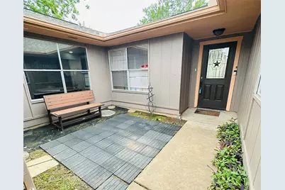 2115 Barrington Place Drive, Sugar Land, TX 77478 - Photo 4
