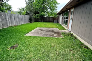 2115 Barrington Pl Dr, Sugar Land, TX 77478 - Photo 20