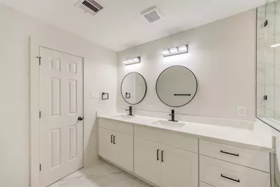 4314 Nenana Drive, Houston, TX 77035 - Photo 36