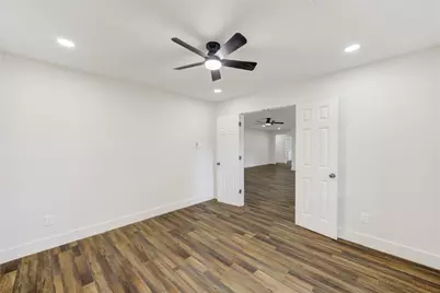 4314 Nenana Drive, Houston, TX 77035 - Photo 10
