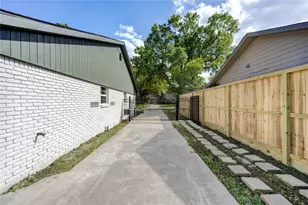 4314 Nenana Dr, Houston, TX 77035 - Photo 42
