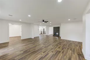 4314 Nenana Dr, Houston, TX 77035 - Photo 6