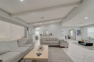 5711 Hummingbird St, Houston, TX 77096 - Photo 12