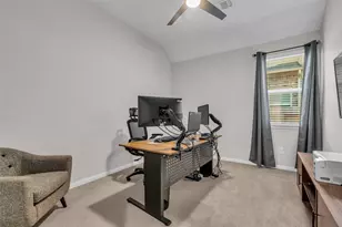 1936 Canyon Live Oak St, Conroe, TX 77304 - Photo 16