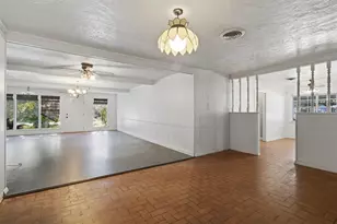 705 W 1st St, Groveton, TX 75845 - Photo 6