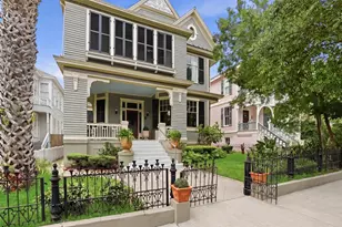 1516 Ball, Galveston, TX 77550 - Photo 2