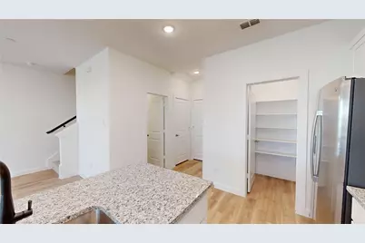 2903 Parks McCoy Lane, Grand Prairie, TX 75052 - Photo 14