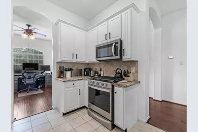 3539 Lakearies Lane, Katy, TX 77449 - Photo 14