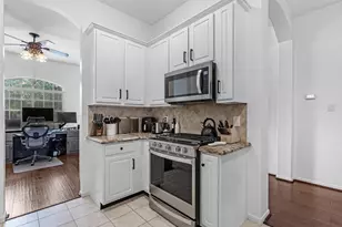 3539 Lakearies Ln, Katy, TX 77449 - Photo 14