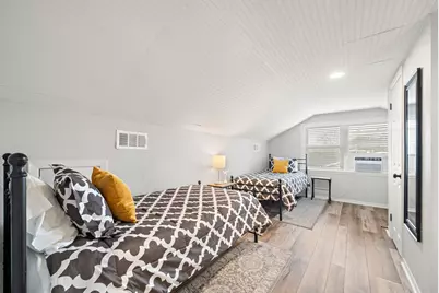 702 S 2nd Street, La Porte, TX 77571 - Photo 14