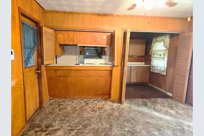 106 N Texas Street, Texas City, TX 77591 - Photo 2