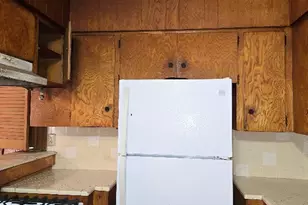 106 N Texas St, Texas City, TX 77591 - Photo 4