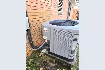 106 N Texas Street, Texas City, TX 77591 - Photo 8