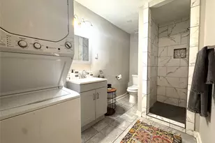1813 Hatwell St, Houston, TX 77023 - Photo 2