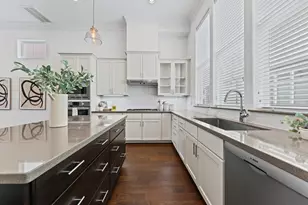 9635 Riddlewood Ln, Houston, TX 77025 - Photo 12