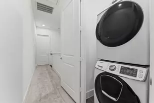 9635 Riddlewood Ln, Houston, TX 77025 - Photo 24