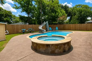 13914 Bonnington Dr, Houston, TX 77034 - Photo 4