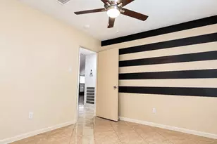 13914 Bonnington Dr, Houston, TX 77034 - Photo 16