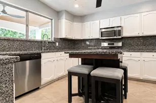 13914 Bonnington Dr, Houston, TX 77034 - Photo 8