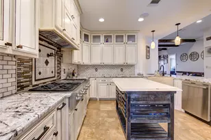 1106 Lasso Ct, Alvin, TX 77511 - Photo 12