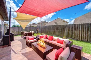 1106 Lasso Ct, Alvin, TX 77511 - Photo 40
