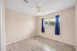 70 Annette Ln, Houston, TX 77076 - Photo 12