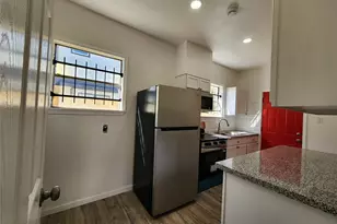 2706 1/2 Berry St, Houston, TX 77004 - Photo 2