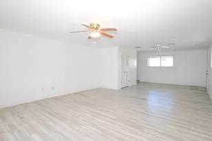 2801 Avenue I, Bay City, TX 77414 - Photo 40