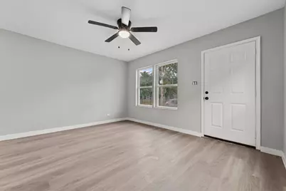 7425 Avenue E, Houston, TX 77011 - Photo 14
