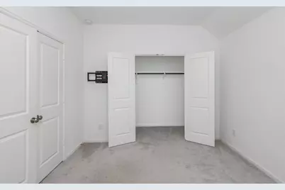 5403 Holly Haven Court, Fulshear, TX 77441 - Photo 16