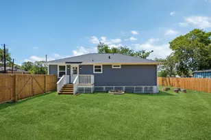 514 W Wilkins St, Brenham, TX 77833 - Photo 16