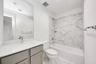11119 Rose River Dr, Houston, TX 77044 - Photo 32