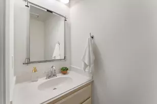 70 Amberglow Ct, The Woodlands, TX 77381 - Photo 22
