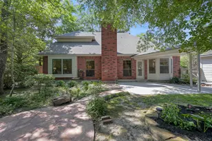 70 Amberglow Ct, The Woodlands, TX 77381 - Photo 42