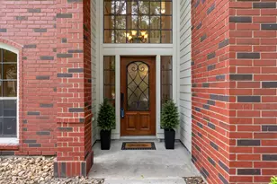 70 Amberglow Ct, The Woodlands, TX 77381 - Photo 6