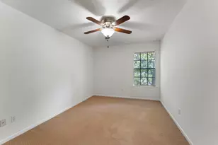 70 Amberglow Ct, The Woodlands, TX 77381 - Photo 34