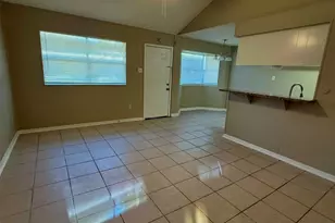 6810 Sandswept Ln, Houston, TX 77086 - Photo 2