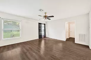 701 E Humble St, Baytown, TX 77520 - Photo 12